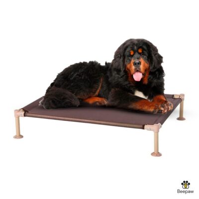 CAMA EN ALTURA MALLADA PARA PERROS